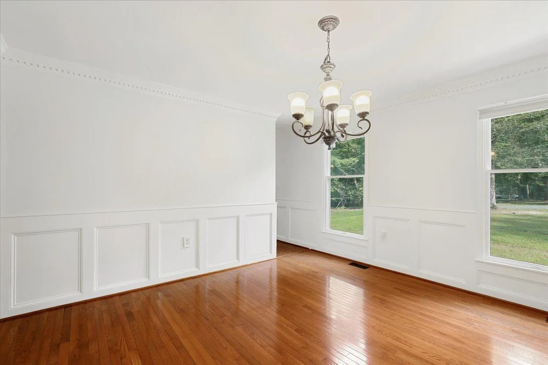 Photo of 8253 HONEYSUCKLE ROAD
