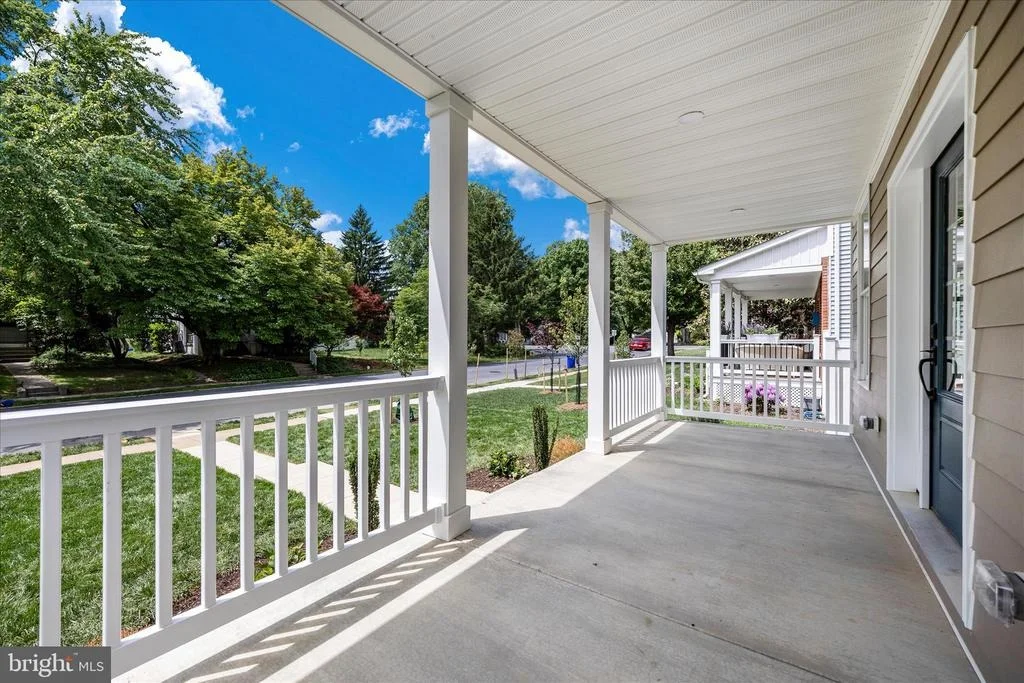 Photo of 109 W 13TH STREET