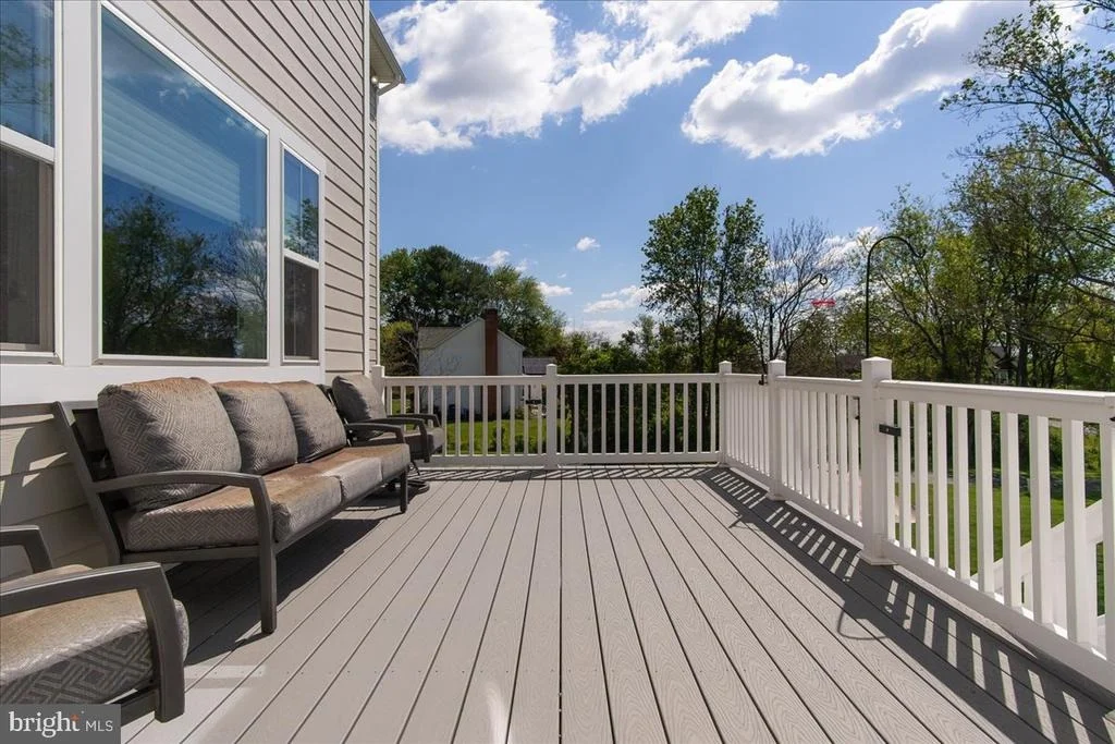 Photo of 7172 MEADOWBROOKE DRIVE