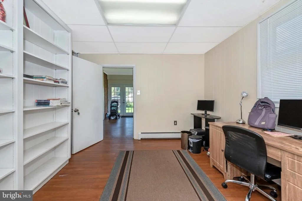Photo of 6102 DOVER STREET