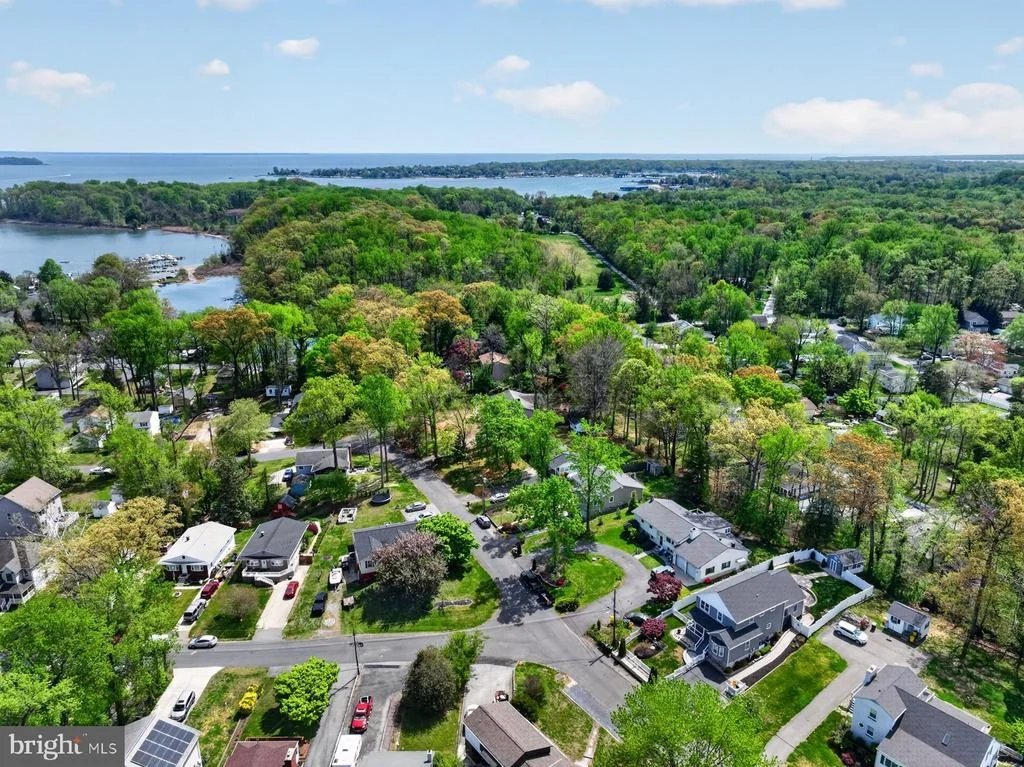 Photo of 448 MAPLE LEAF DRIVE