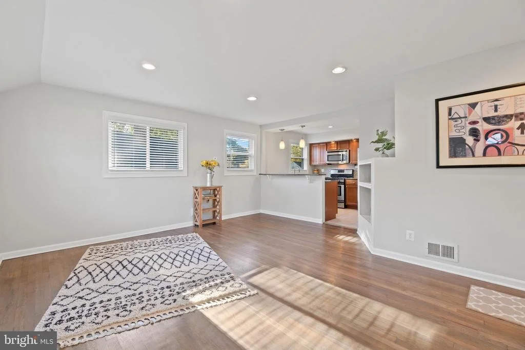 Photo of 12602 HOLDRIDGE ROAD