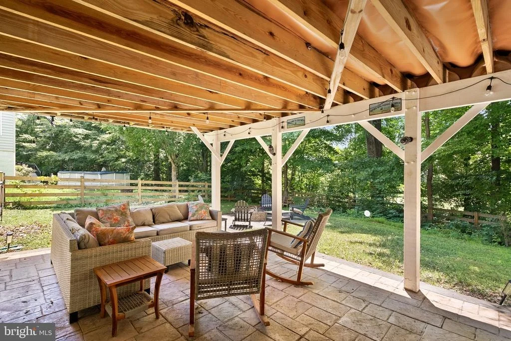 Photo of 9506 MERRIMONT TRACE CIRCLE