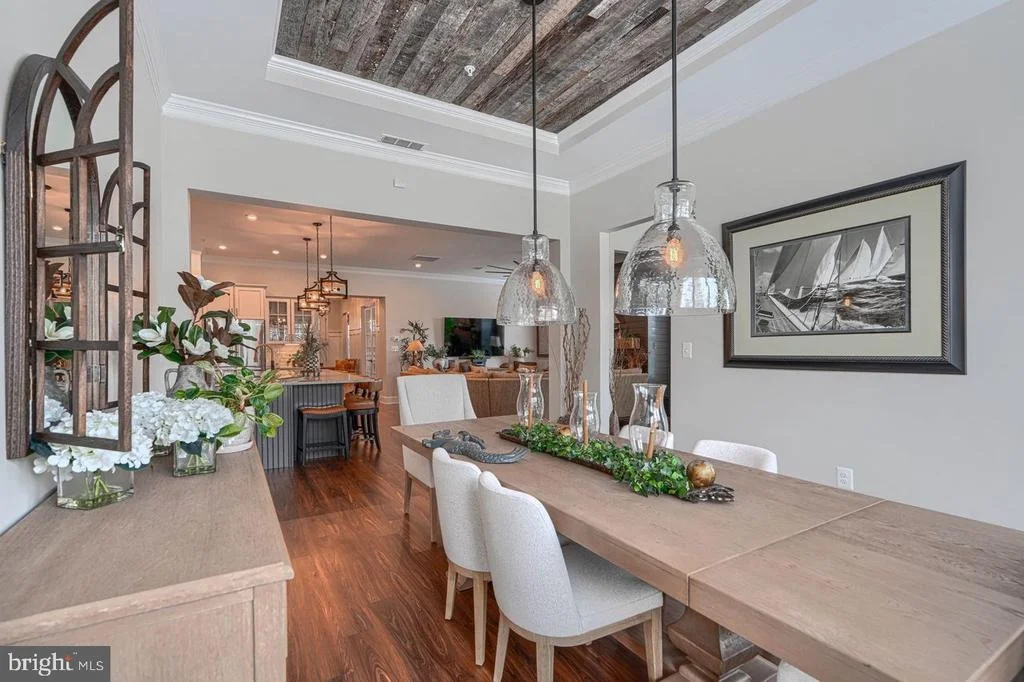Photo of 320 BAYBERRY DRIVE