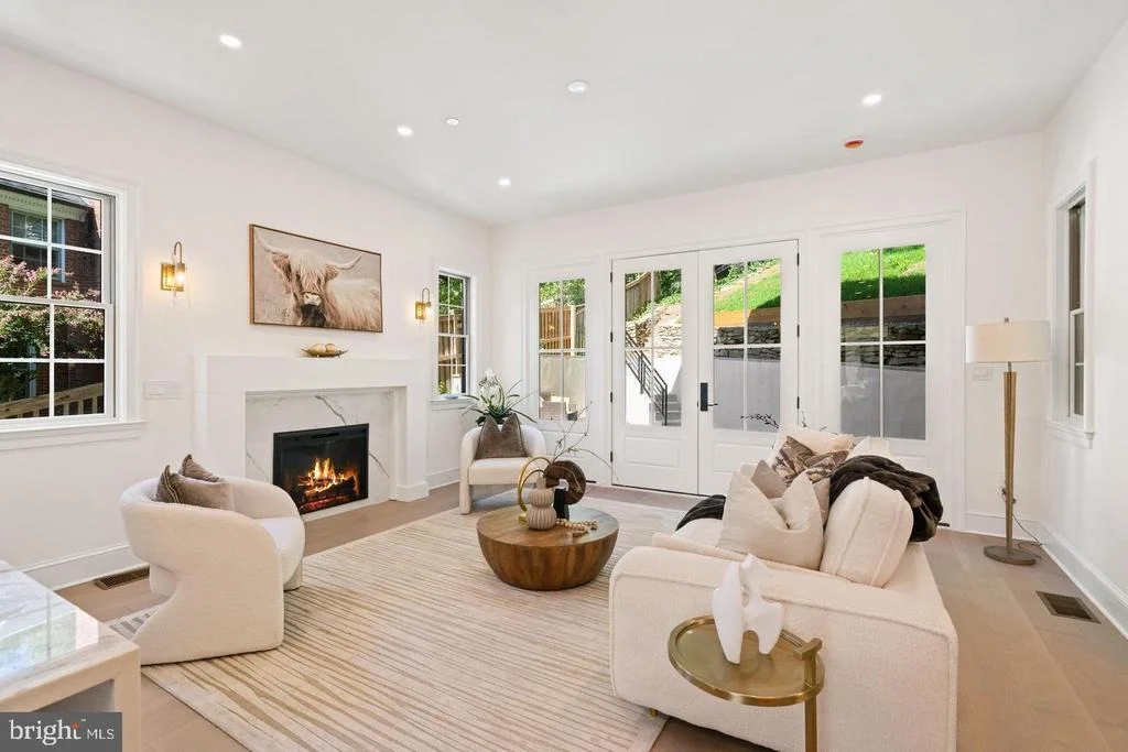 Photo of 5631 MACARTHUR BOULEVARD NW