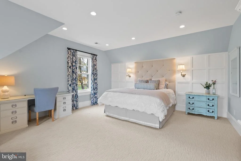 Photo of 6529 SOTHORON ROAD