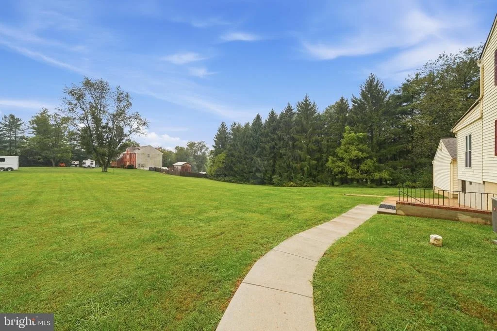 Photo of 1052 RIDGE ROAD
