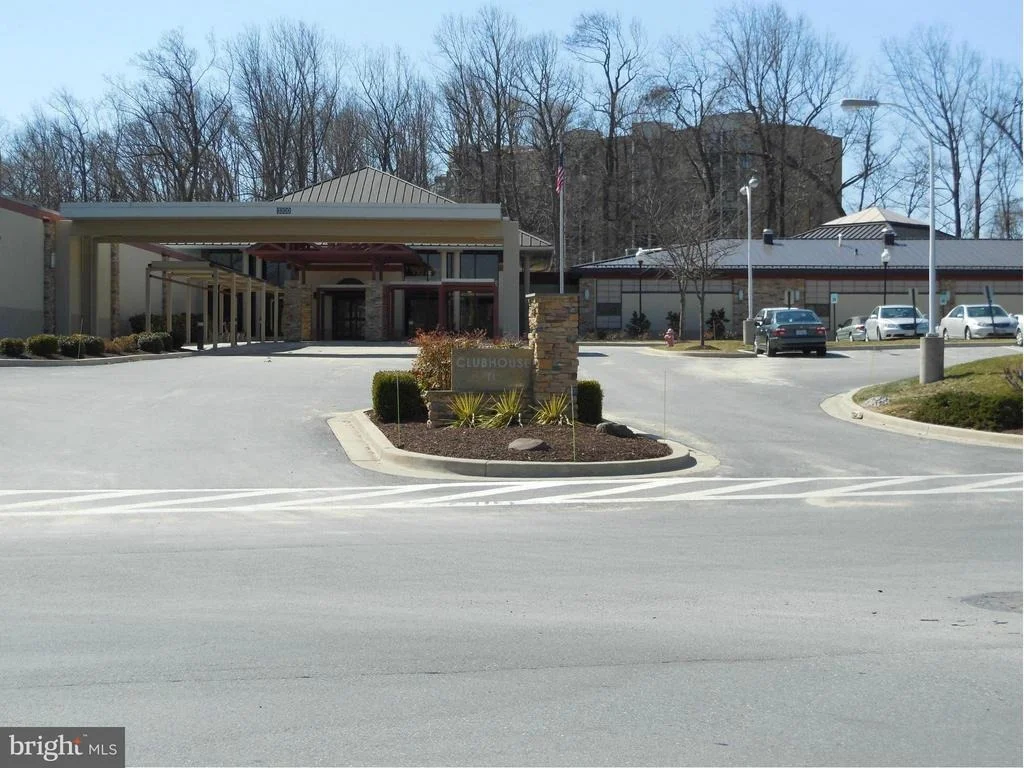 Photo of Unit 1219 at 15101 INTERLACHEN DRIVE