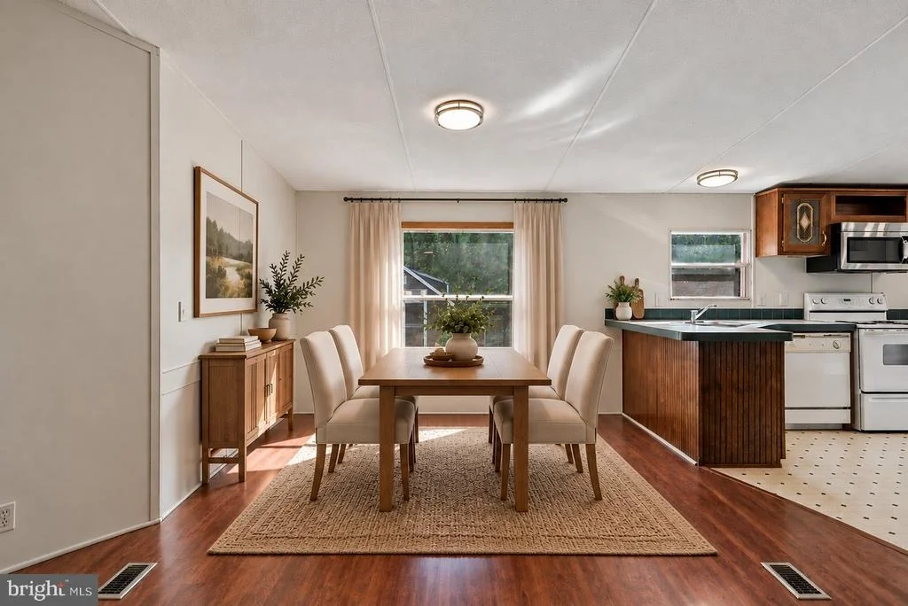 Photo of 584 MALLORYS FORD ROAD
