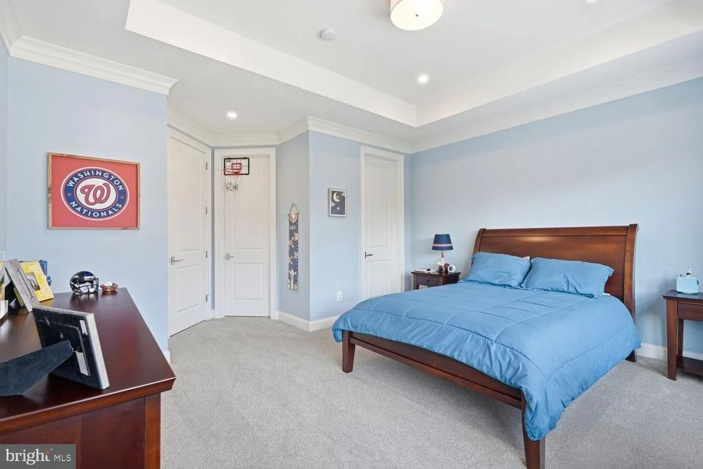 Photo of 6909 ARBOR LANE