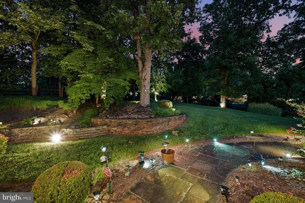 Photo of 45539 LAKESIDE DRIVE