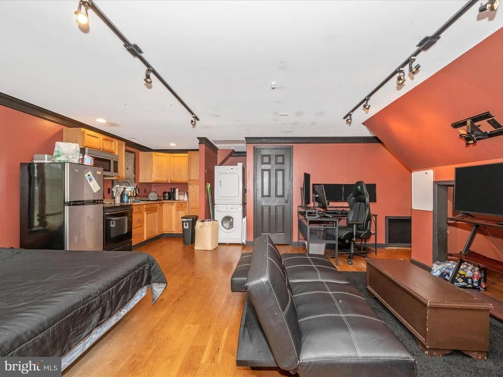 Photo of 6100 EDMONT DRIVE