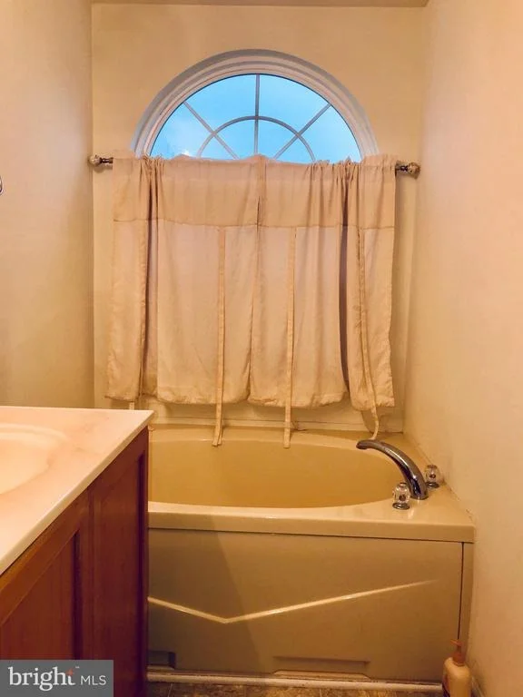 Photo of 435 TOPAZ CIRCLE