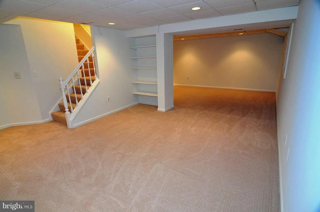 Photo of 19820 MEREDITH DRIVE