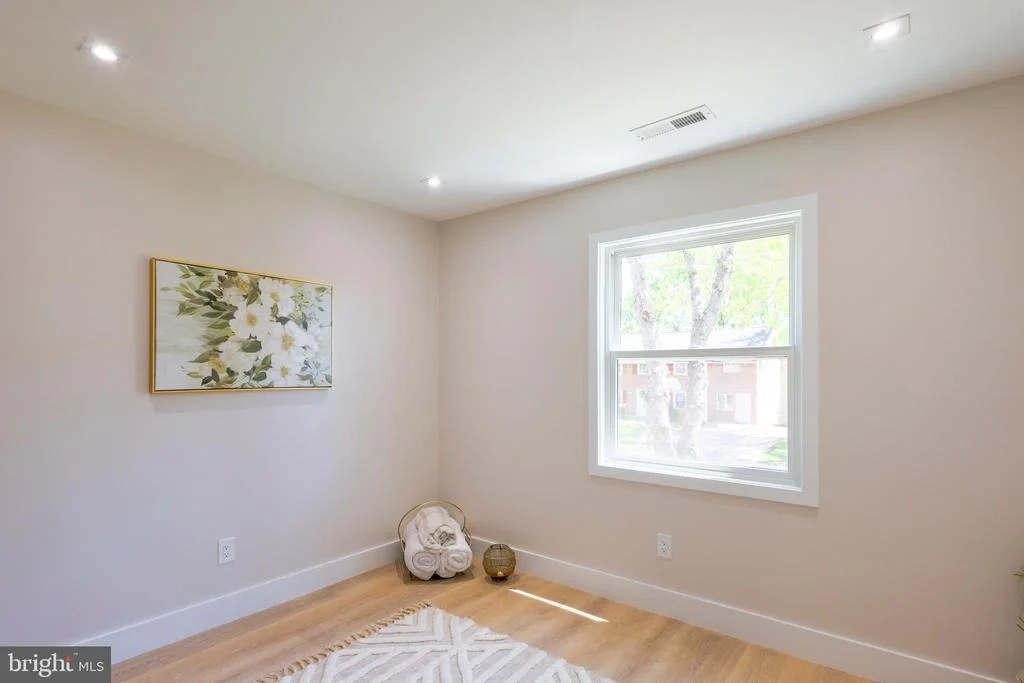 Photo of 13622 ELLENDALE DRIVE