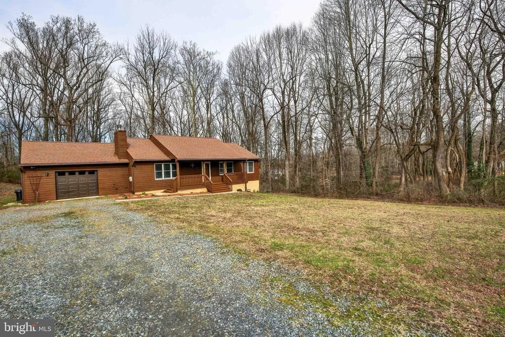 Photo of 4511 KINGS ROAD