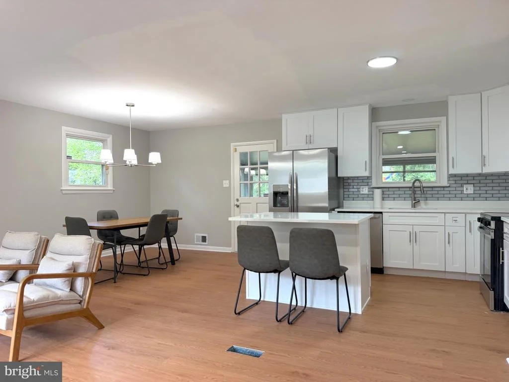 Photo of 2402 JOSEPH DRIVE