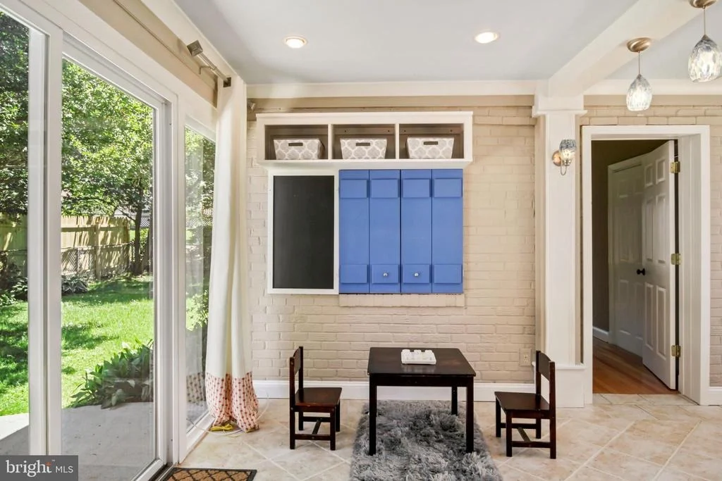 Photo of 10611 BUCKNELL DRIVE