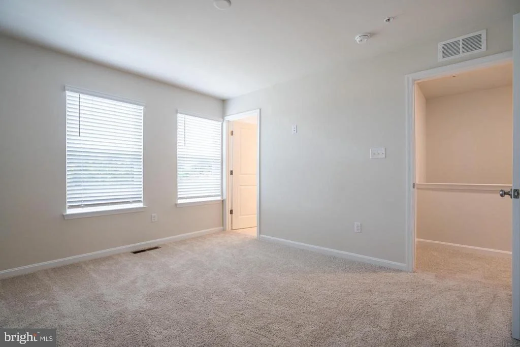 Photo of 9712 RUBY LOCKHART BOULEVARD