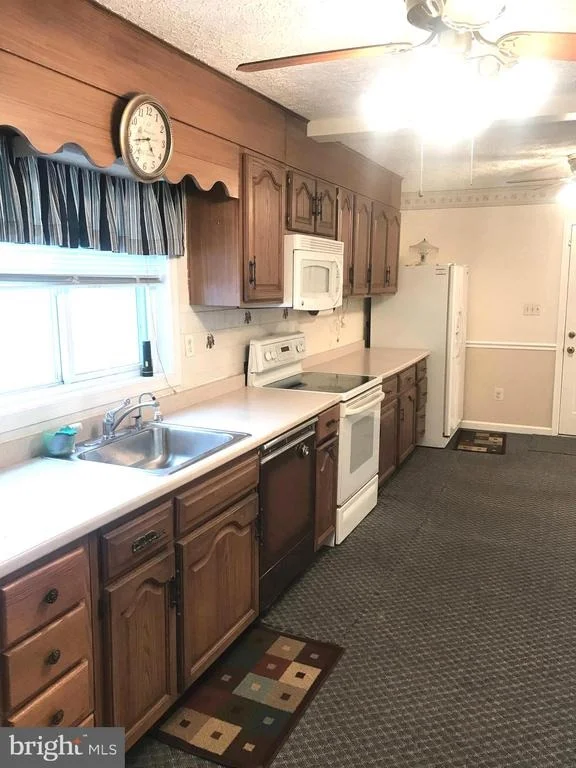 Photo of 16307 ASHBOX ROAD