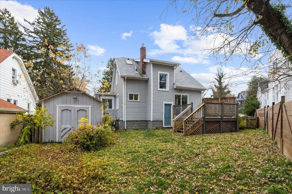 Photo of 726 HIGHWOOD DRIVE