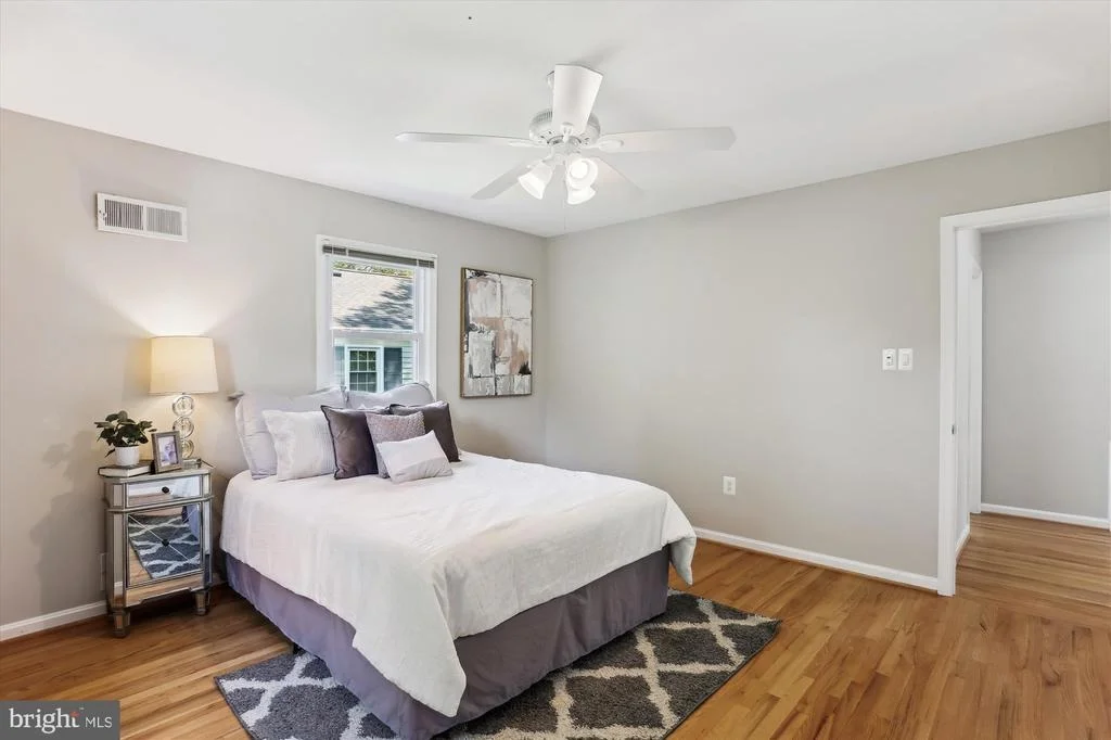 Photo of 16724 SHEA LANE