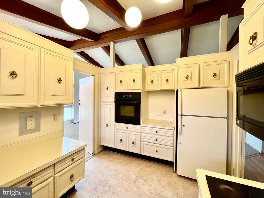 Photo of Unit 72C at 3370 GLENEAGLES DRIVE