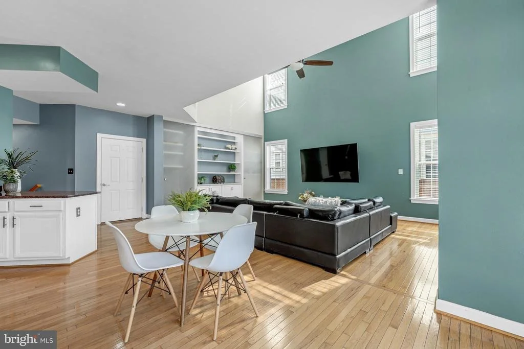 Photo of 42654 FRONTIER DRIVE