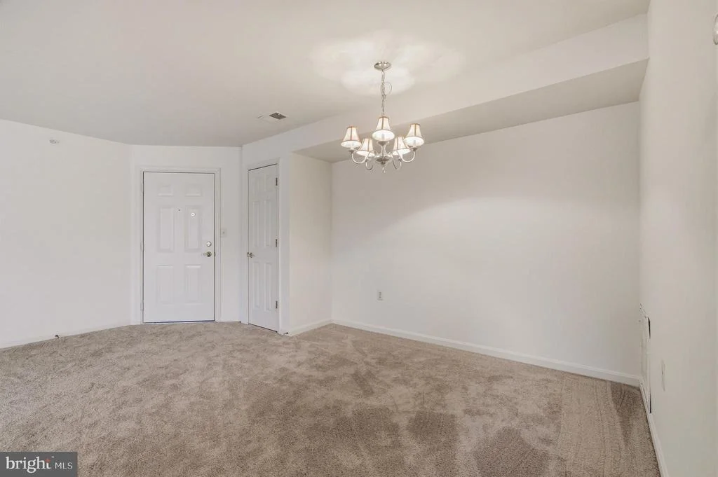 Photo of Unit 3D at 3860 NORMANDY DRIVE