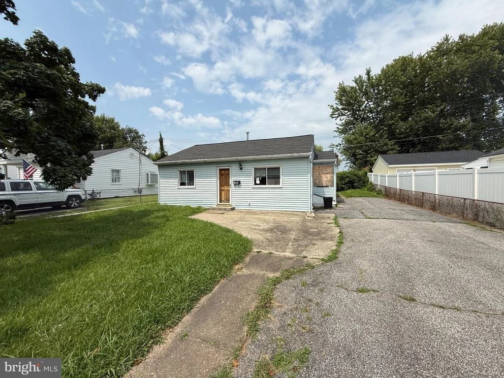 Photo of 1225 FUSELAGE AVENUE