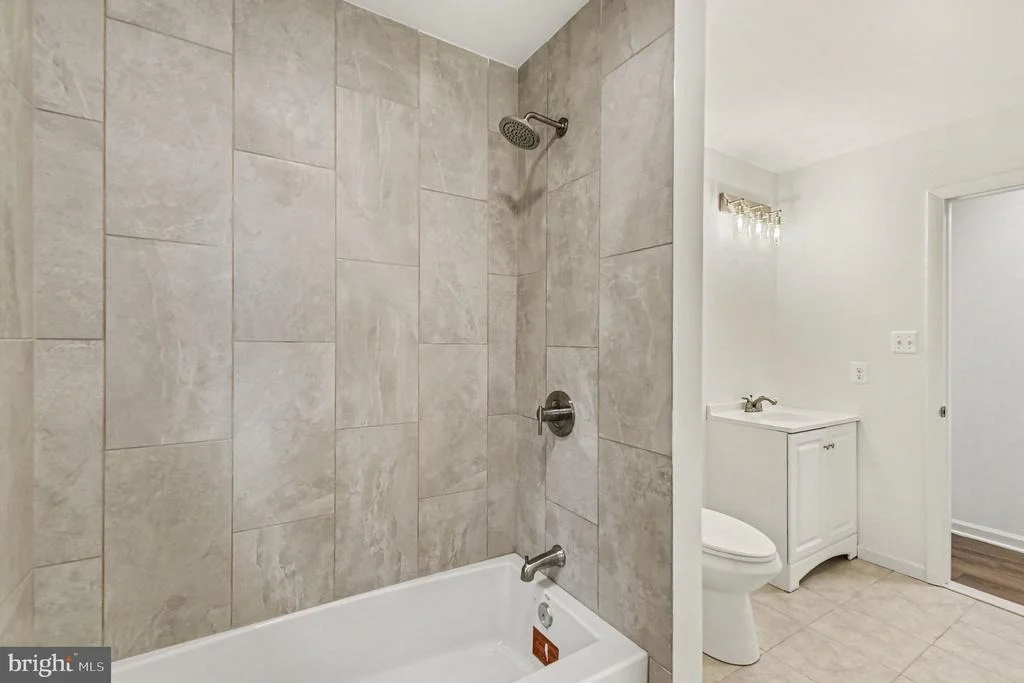 Photo of 132 MACINTOSH DRIVE