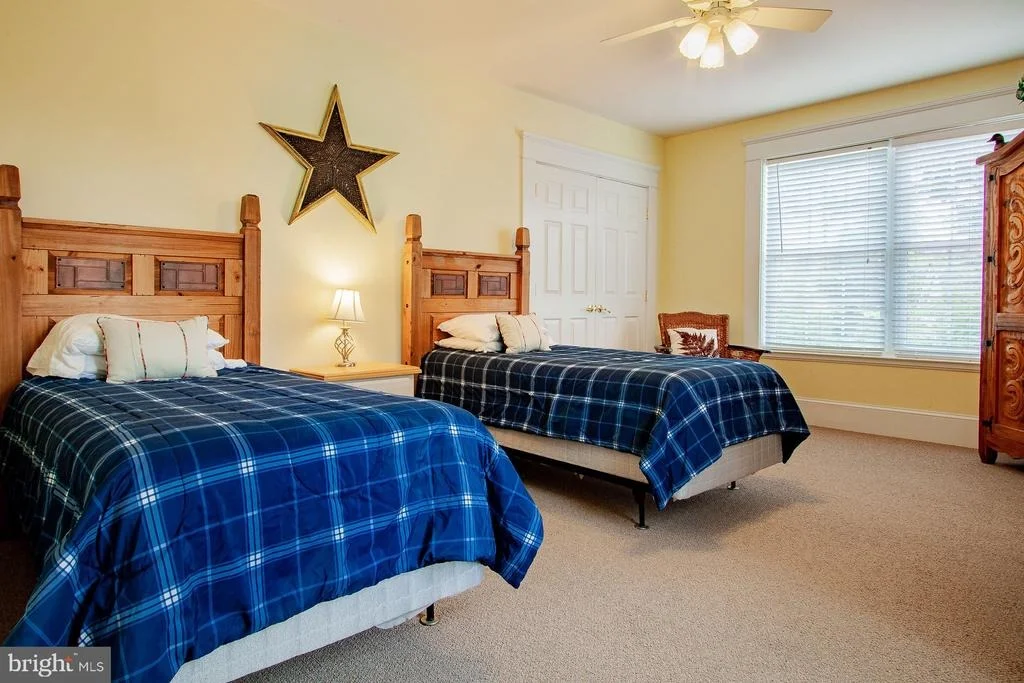 Photo of 5207 BROOKS ROAD