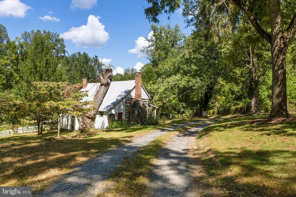 Photo of 16112 BARNESVILLE ROAD