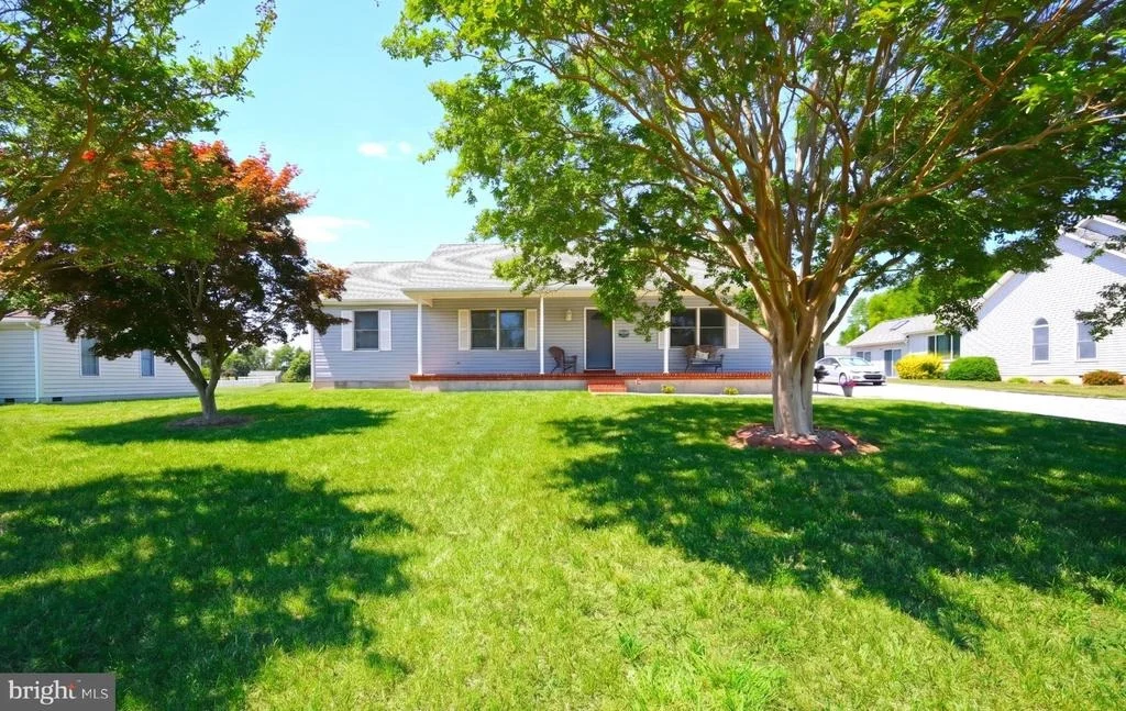 Photo of 23 TRADEWINDS LANE