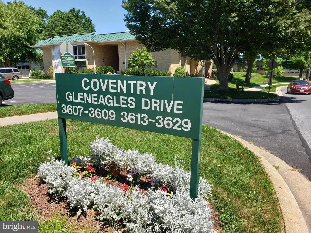 Photo of Unit 31B at 3629 GLEN EAGLES DRIVE