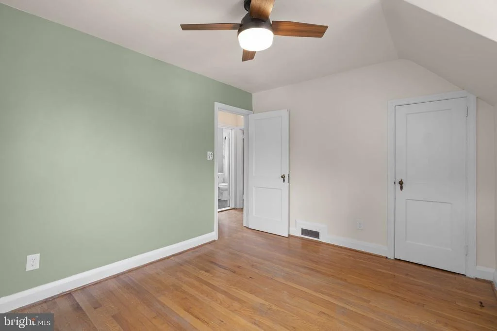 Photo of 35 TANGLEWOOD ROAD