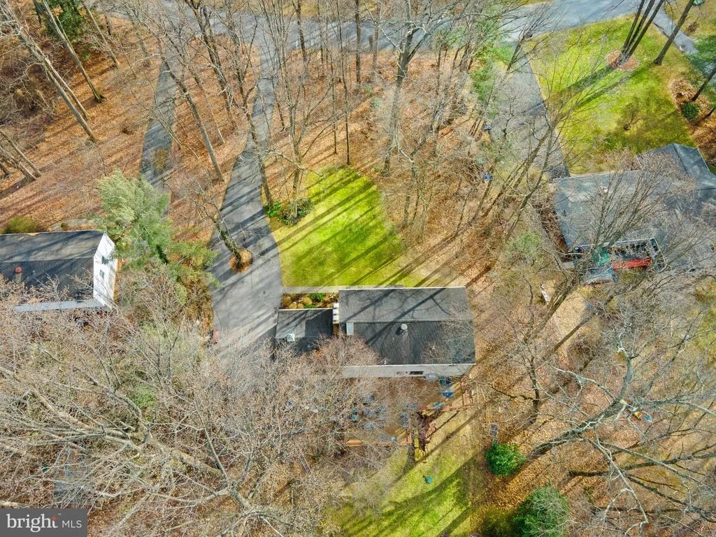 Photo of 12938 BYEFIELD DRIVE