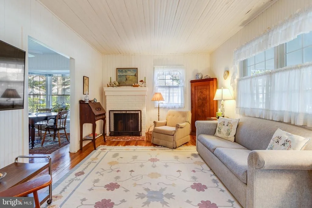 Photo of 28 DELAWARE AVENUE