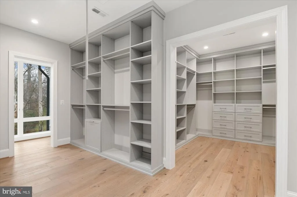 Photo of 7008 ARBOR LANE