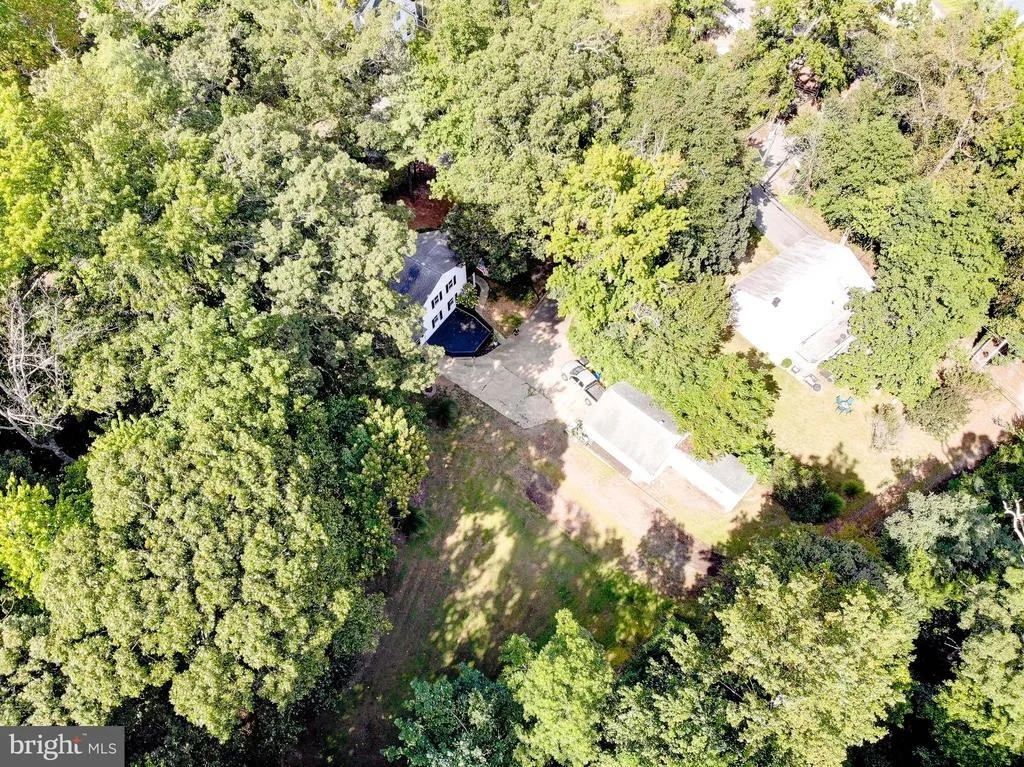 Photo of 349 ARBUTUS DRIVE