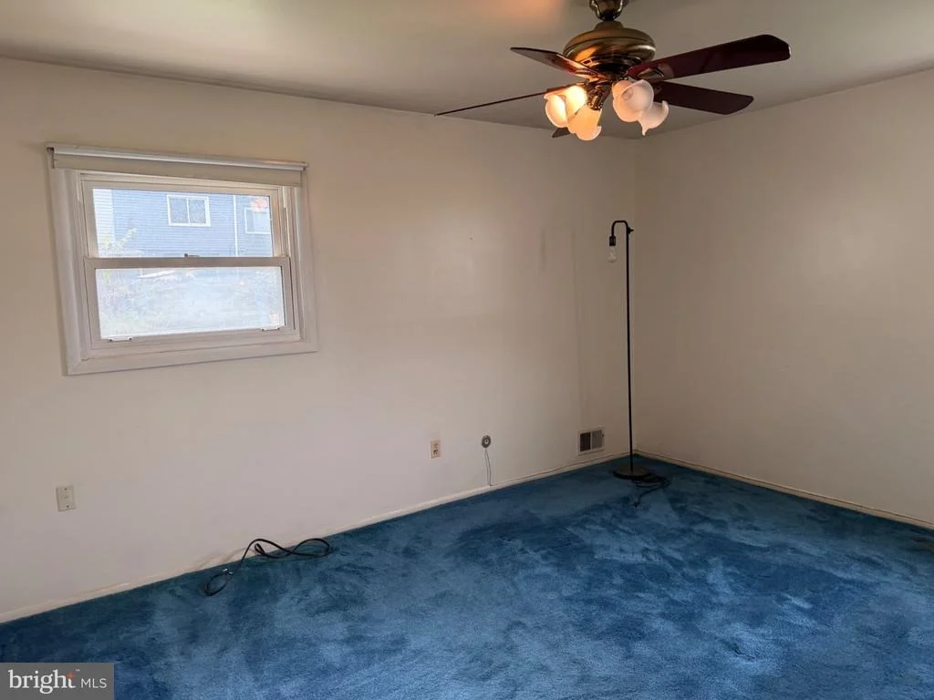 Photo of 6911 CANYON DRIVE