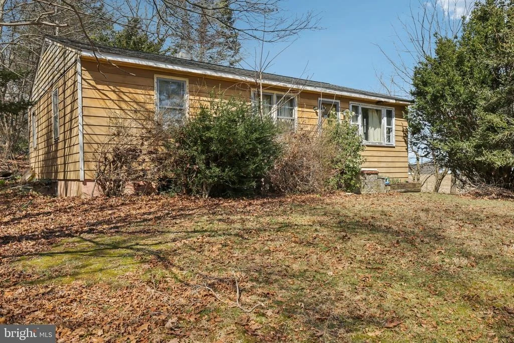 Photo of 18700 GRAYSTONE ROAD