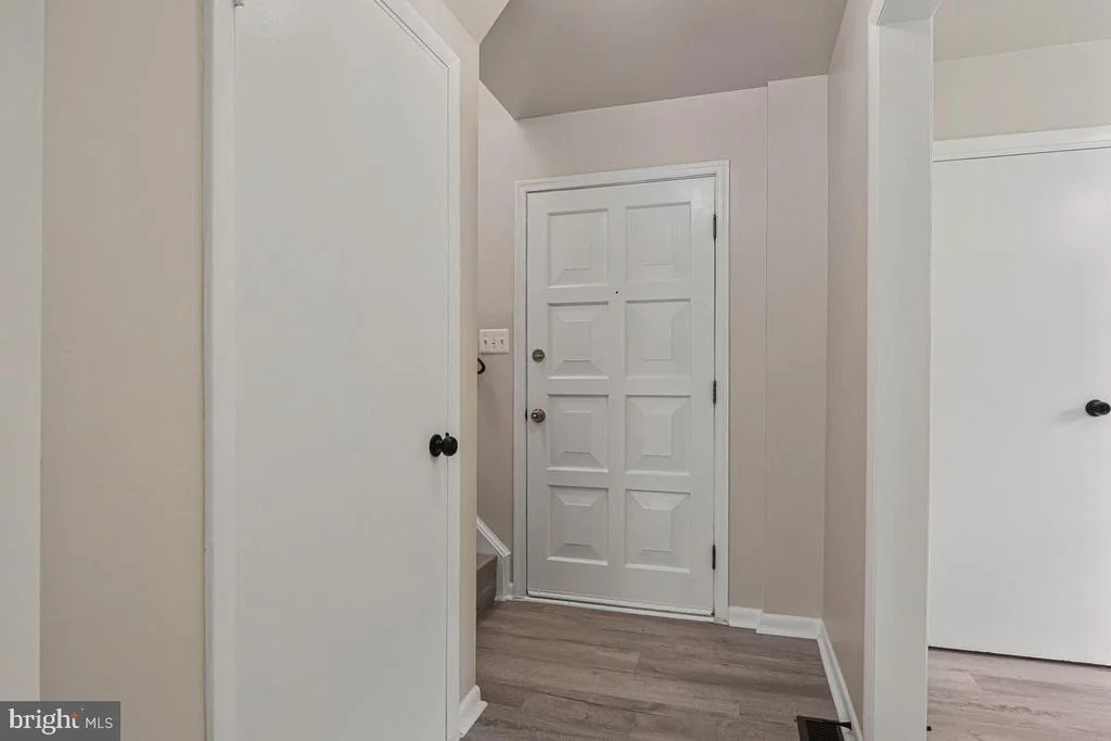 Photo of 1229 DELAFIELD PLACE NE