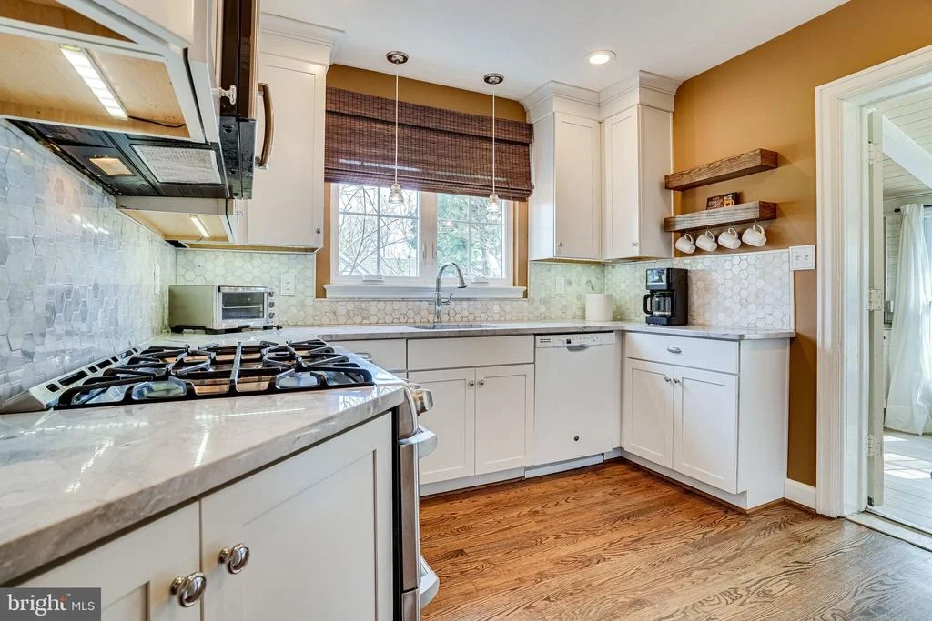 Photo of 3905 ROSE LANE