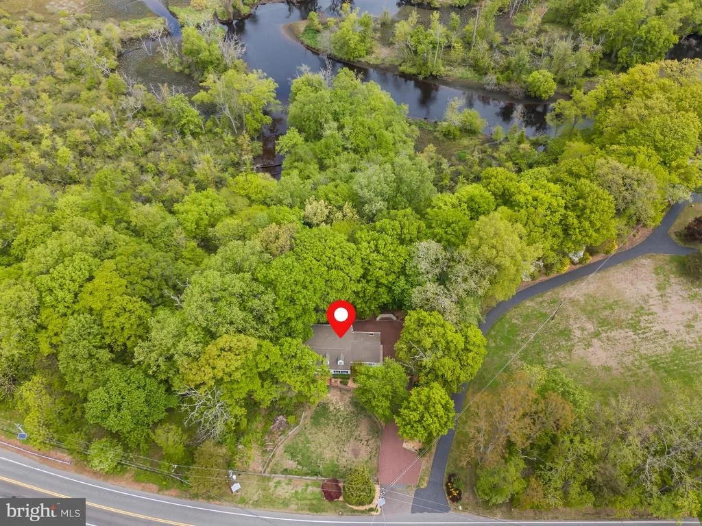 Photo of 42 CREEK ROAD