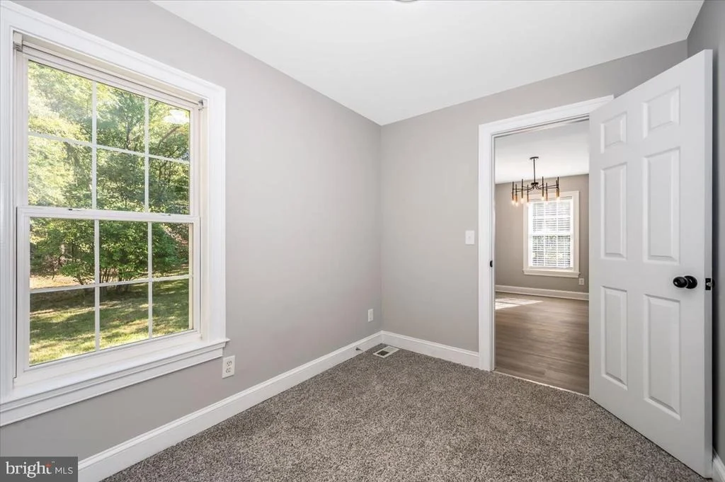 Photo of 1552 DENNIS ROAD