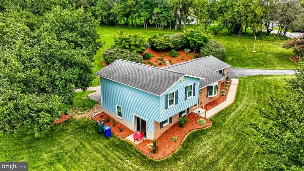 Photo of 5350 POMMEL DRIVE