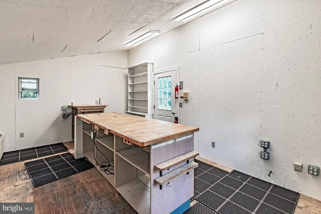 Photo of 606 KINGS HIGHWAY