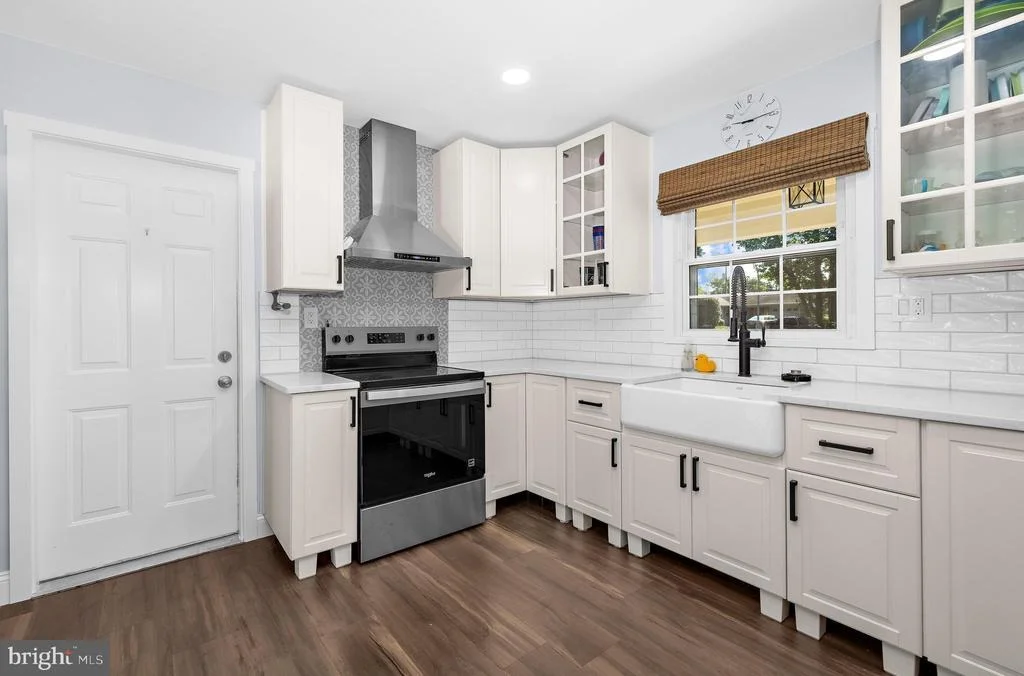 Photo of 3002 TANBARK LANE