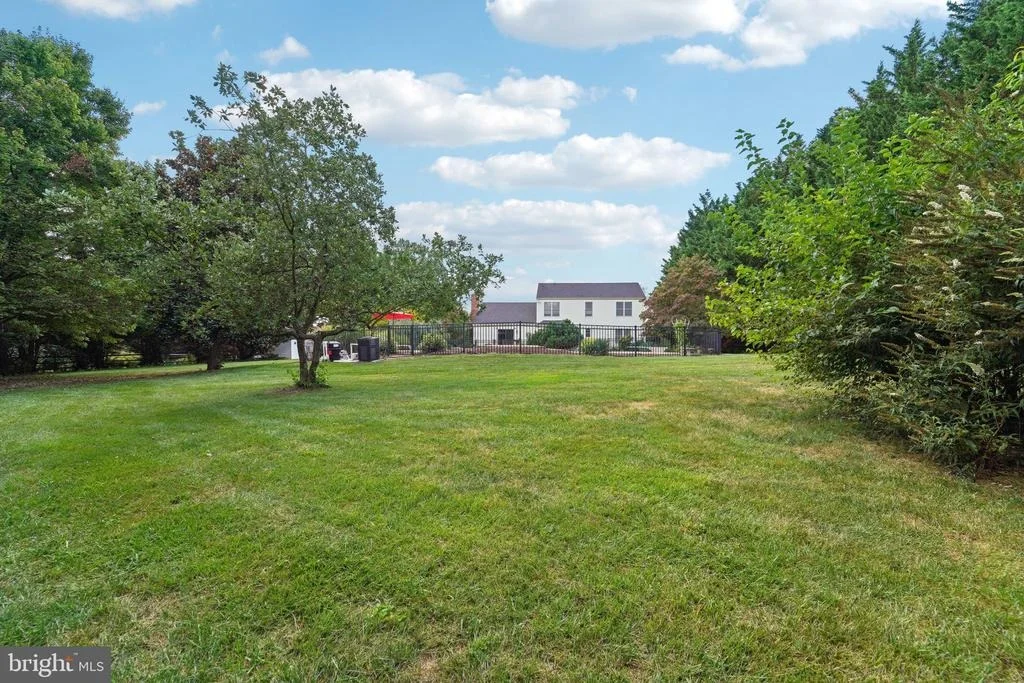 Photo of 2659 LESLIE ROAD